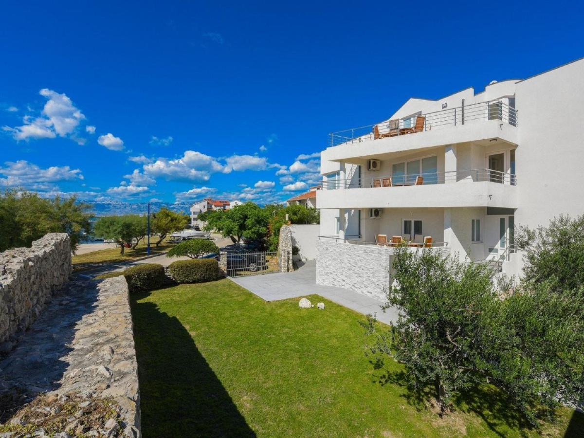 Modern Villa In Nin With Terrace Экстерьер фото
