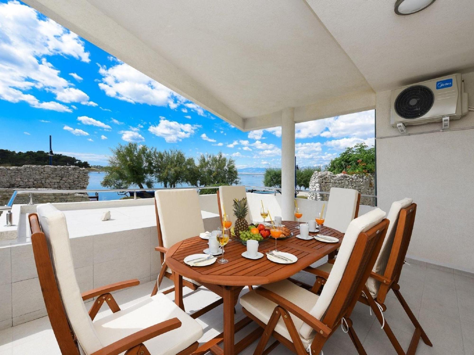 Modern Villa In Nin With Terrace Экстерьер фото