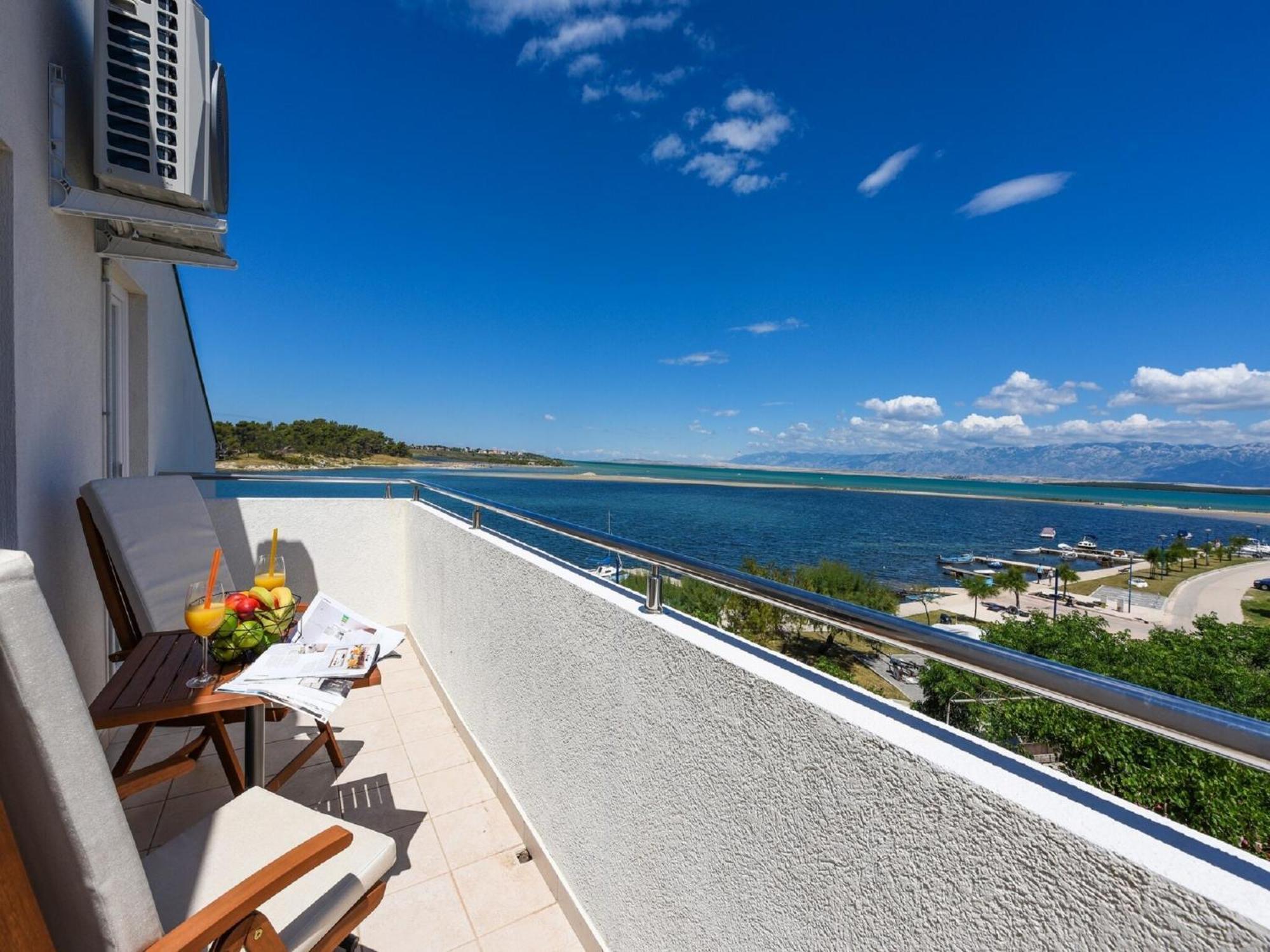 Modern Villa In Nin With Terrace Экстерьер фото